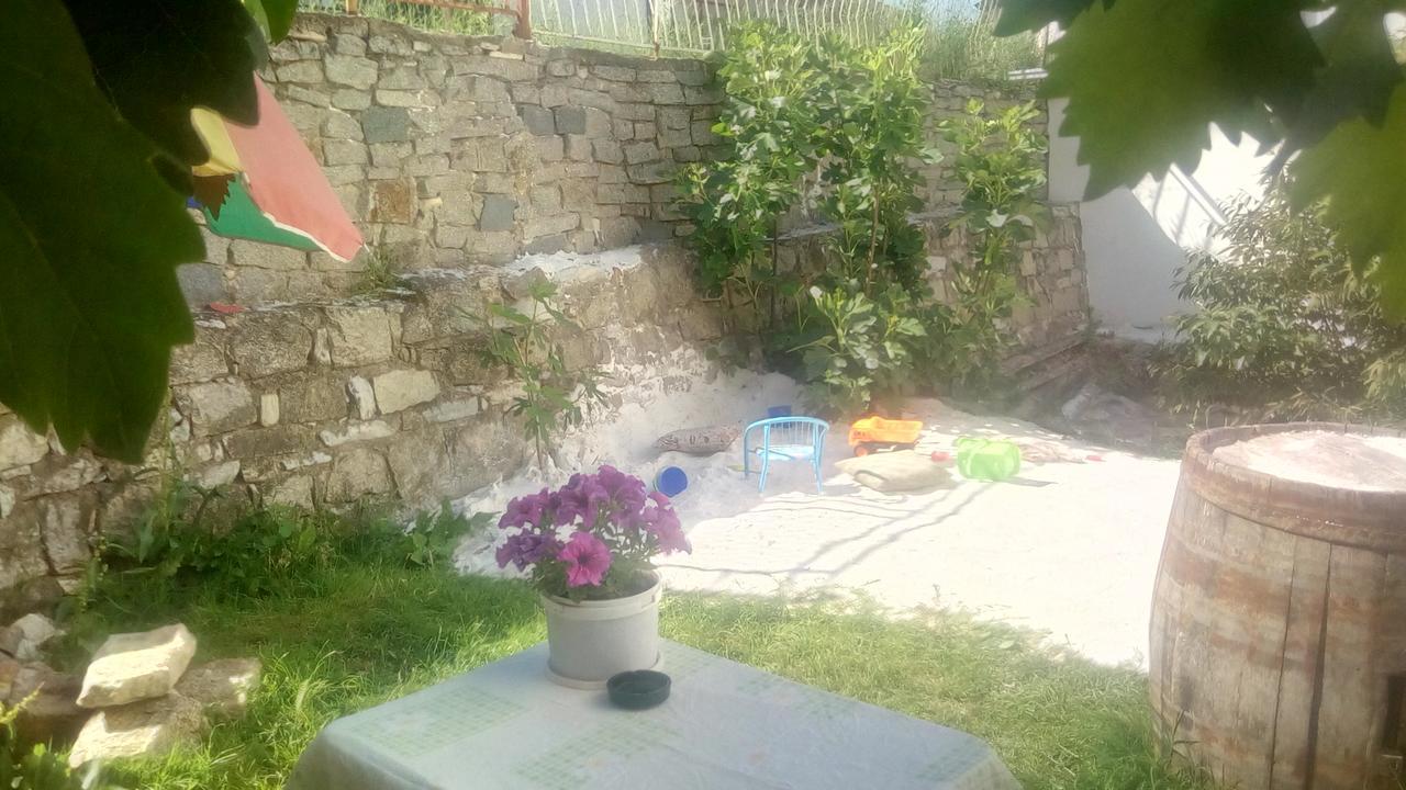 Honey Home By Kostoski Inn Prilep Esterno foto